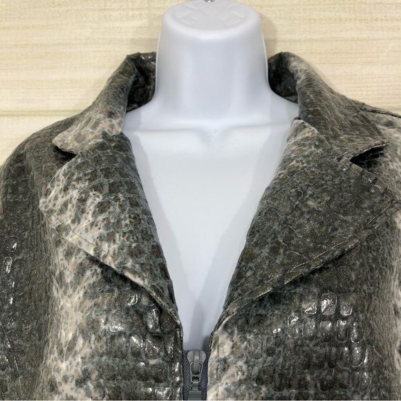 Selene Sport Gray Faux Reptile Zipper Lined Jacket - Picture 2 of 11
